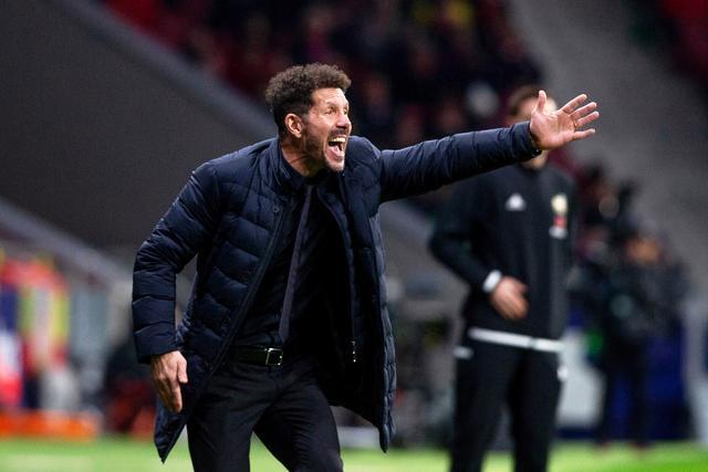 库里31分詹姆斯40+8+9 勇士力克湖人回西部第9